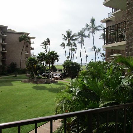Kauhale Makai Condo On The Beach Kihei Exterior photo